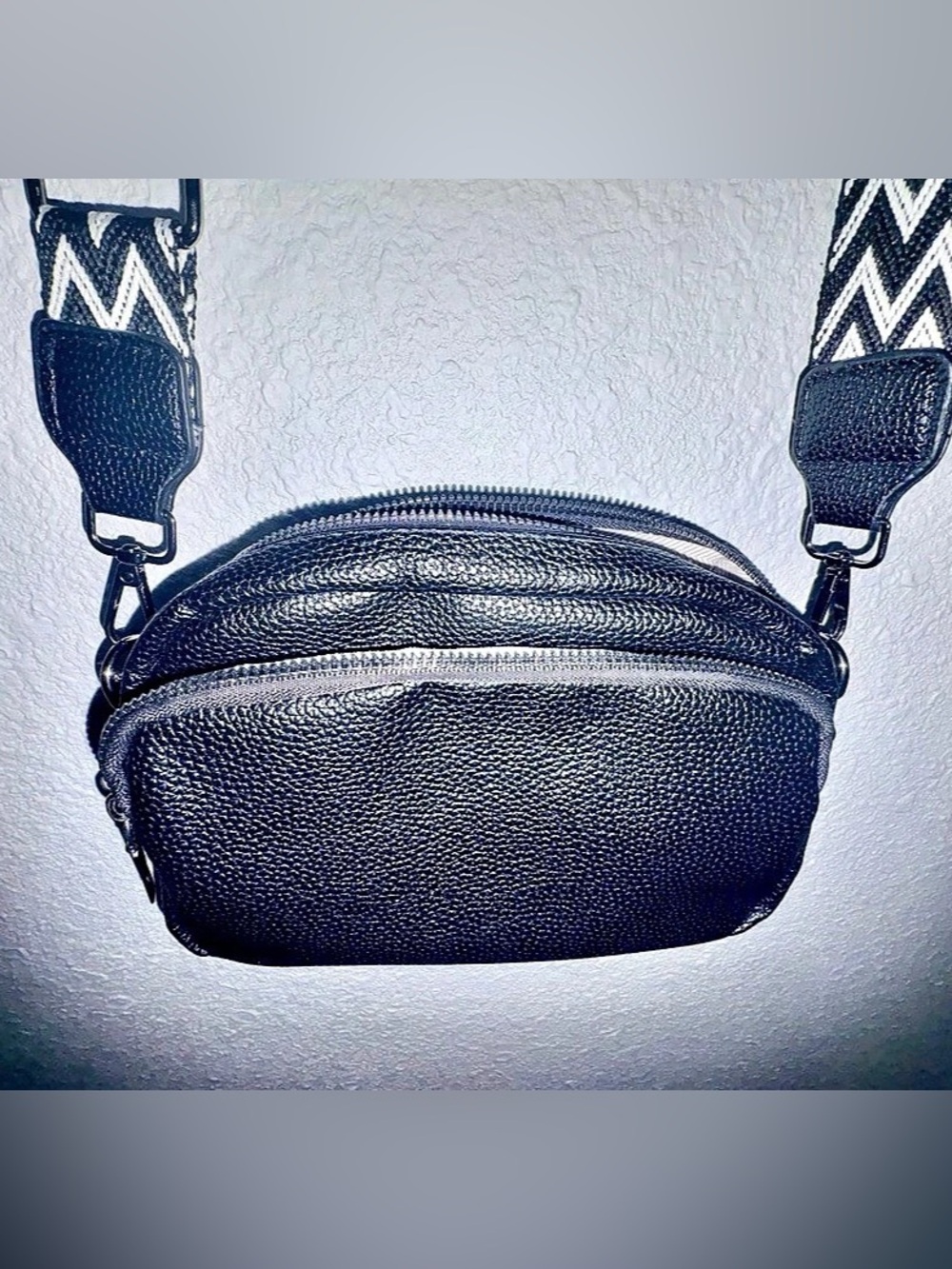 Black & White Geometric Crossbody